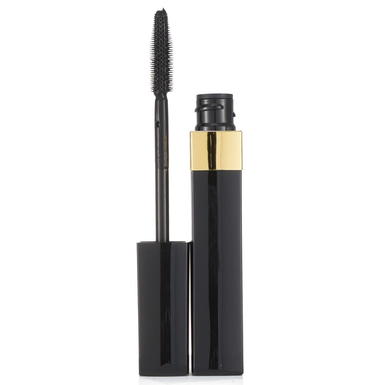 Dimensions De Chanel Mascara – My Makeup Inexperience