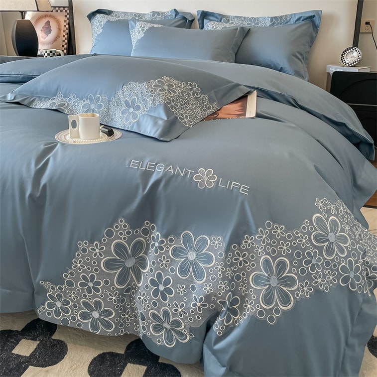 Product Detail - 120 High-density Cotton Four-piece Bedding Set Luxury Embroidery Quilt Cover Set With Pillowcases Sheet 200X230CM Style1 - image3