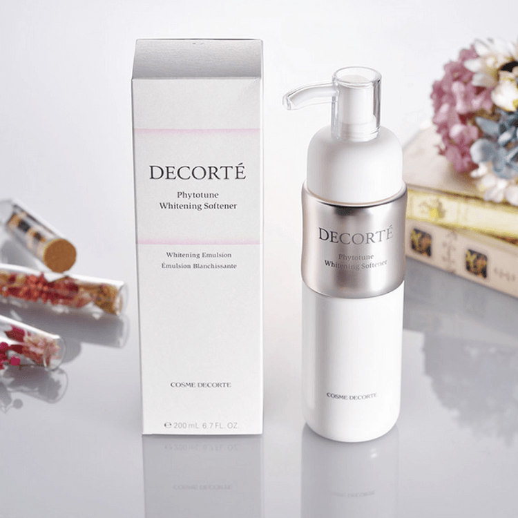 COSME DECORT 乳液、化粧水、洗顏料、美容液-