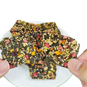 【中国直送】ウィネラム オーシャンフルーツ＆ベジタブル海苔クリスプ、8種類のサクサクとした食感のフルーツ＆ベジタブルクリスプ、60g