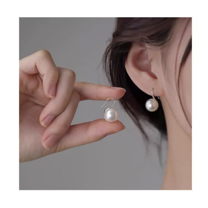 Pearl Earrings 999 Pure Silver Luxury Niche High-End Retro Hook Earrings with Gentle Charm (Pair)