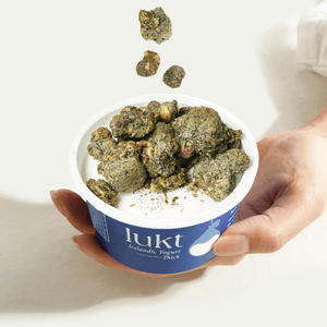 Black Sesame Soboro Granola, 5.29 oz【Rich Sesame Aroma Crumble Texture】 【Ready-to-Eat】【Asian Healthy Breakfast】