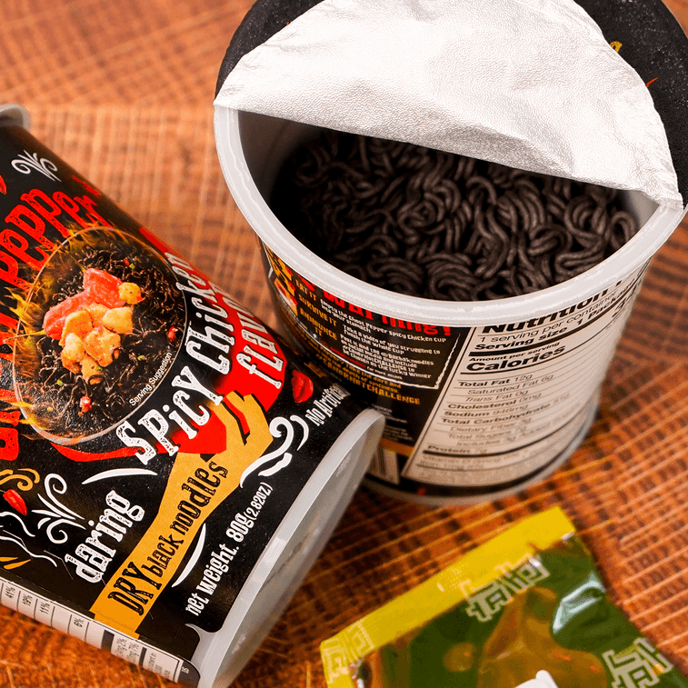 【TikTokヒット】韓国産ゴーストペッパースパイシーチキンラーメン - 6カップ* 2.82オンス 3