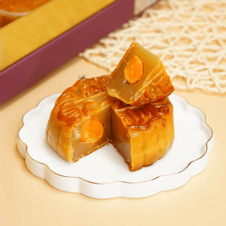 Hong Kong White Lotus Seed Paste Mooncake Gift Box - 3 Egg Yolks, 4 Pieces, 26.1oz【Mid-Autumn Festival Mooncakes】 3