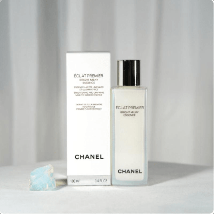 【新品・未使用】CHANEL BRIGHT MILKYESSENCE 100ml Eclat Premier Bright Milky Essence 100ml - Yami.com
