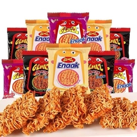 Mixed-flavor crispy noodles with grilled spicy and smoked flavors 30 Pack