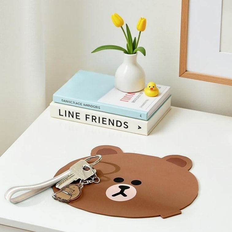 【中国からの直送】LINE FRIENDS ブラウンベア 車用滑り止めマット、クリエイティブな車の装飾、シングルパック、ラージサイズ（日本） 4