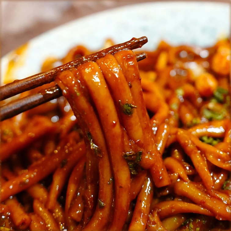 渣渣灰 新疆炒米粉 微辣 216g【免泡空心粉】【选用新疆安集海辣皮子】【升级4包料】 3