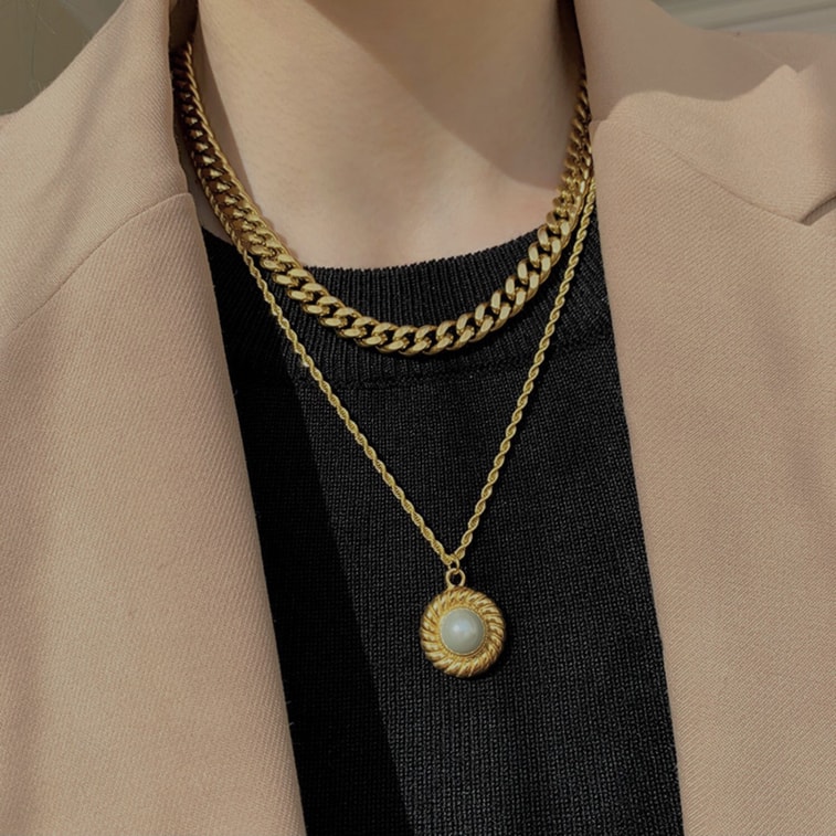 SHAPES STUDIO 麻花珍珠挂坠项链 一条 4