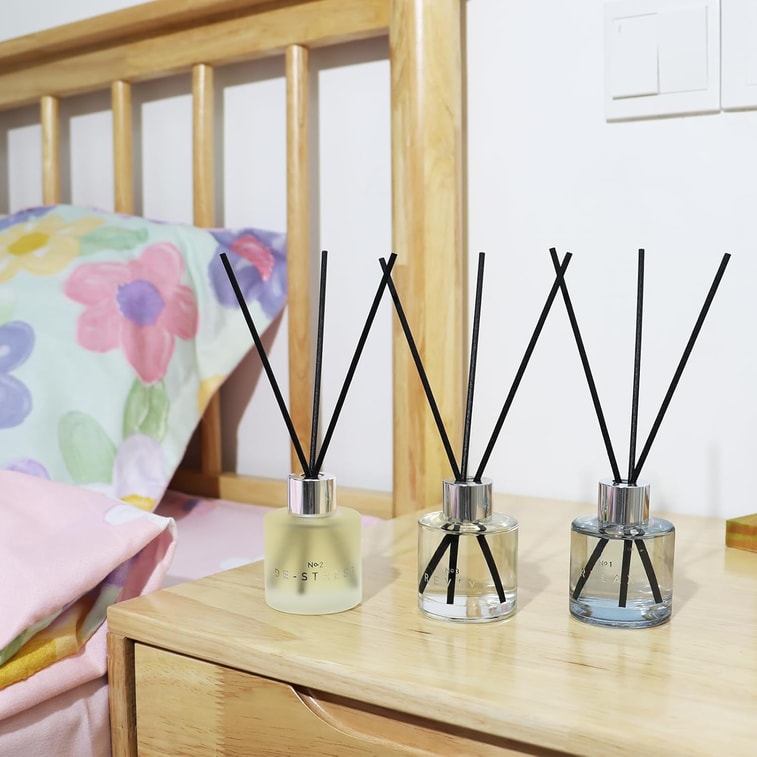 3 Pack Fragrance Reed Diffuser, 50ML Lavender Jasmine Lemongrass Aromatherapy Diffuser Set with 12 Black Fiber Sticks,Air Freshener for Bedroom Bathroom Office, 8.2X 6.6X 2.1 inch 6