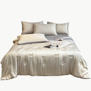 [중국 직송] HSPM 신제품 시원한 자수 아이스 실크 여름 이불 4종 세트 리틀 베어-피닉스 그레이 2.0m 여름 이불 4종 세트; 여름 이불 2.0*2.3m 침대 시트 2.4*2.45m 베개 커버*2