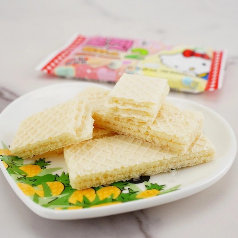 산리오 헬로키티 포켓 웨이퍼 요거트 맛 0.59온스 3