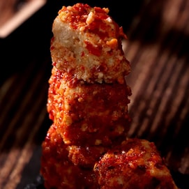 鸽鸽 香辣豆腐乳 霉豆腐 江西特色 毛豆腐 香辣味 300g 江西老字号 地方特色 火锅蘸料豆腐乳 新年年夜饭火锅酱料 火锅食材