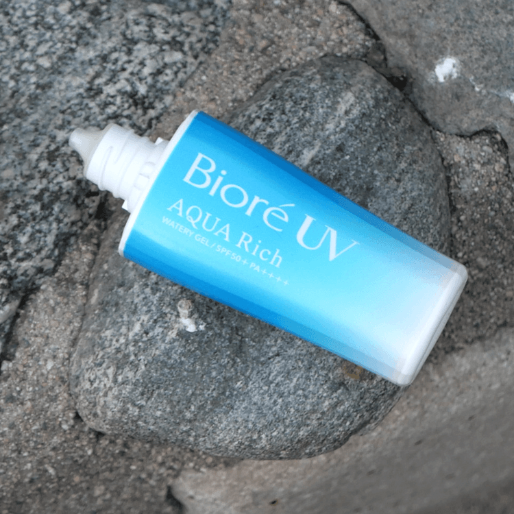 花王 ビオレUV アクアリッチ ウォータリー日焼け止めジェル、ブルー
