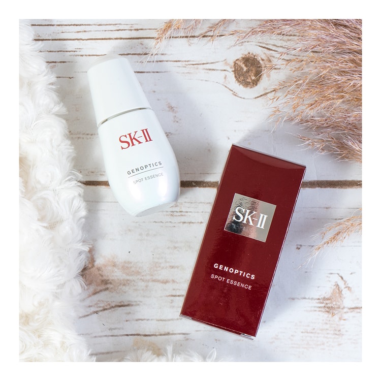 SK-II Genoptics Spot Essence 30ml - Yami.com