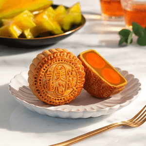 Hong Kong White Lotus Seed Paste Mooncake Gift Box - Double Egg Yolks, 1 Piece, 6.5oz