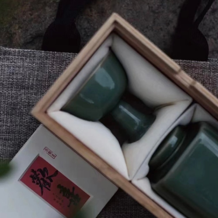 美国 赵赵的茶 ZhaoTea 新中式茶礼盒 · 小欢喜 · 青瓷茶杯茶叶罐组合 · 一罐一杯 送礼/摆设/存茶/品饮 茉莉绿茶40g 6