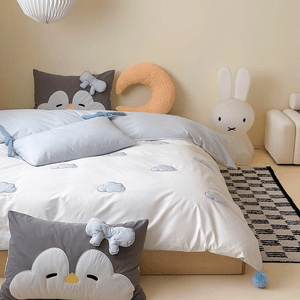 [中国直送] Lullabuy カラフルパラダイス 純綿 ウォッシュドコットンタオル 刺繍入り寝具セット (シーツ1枚 + 掛け布団カバー1枚 + 枕カバー2枚) クイーンサイズ クラウドペンギン