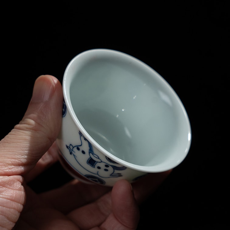 여동생의 차 시음: "어서 부자가 되세요" 손으로 그린 ​​나팔형 찻잔, 청화백자 선덕홍자, 시음잔, 쿵푸 찻잔, 주인의 잔, 경덕진 도자기, 룬추이탕 장인 수공예품, 60ml 4