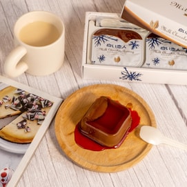 Koibito Milk Chocolate Jelly Pudding With Lonicera Caerulea Jam, 3 Pieces【Japanese Sweets Souvenirs】