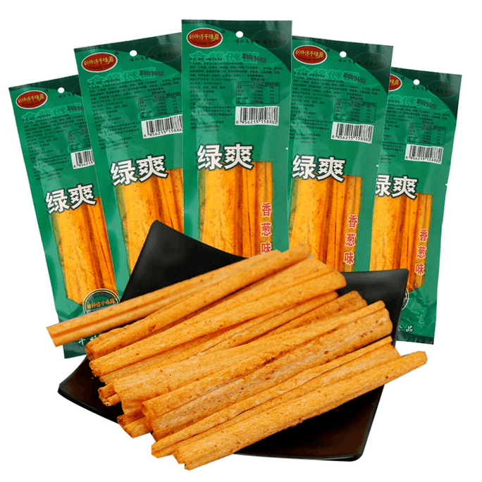 Green spicy strips 16g*5 bags of spicy snacks when I was a child