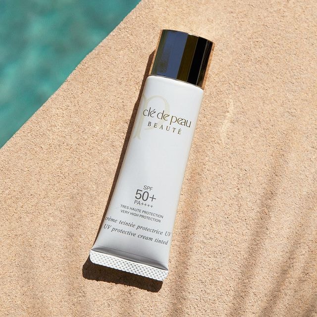 CLE DE PEAU BEAUTE UV PROTECTIVE CREAM TINTED ivory SPF50+・PA++++