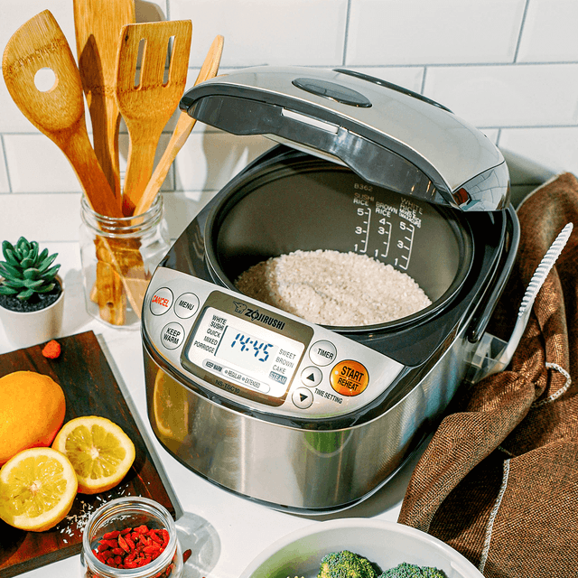 【Low Price Guarantee】Micom Rice Cooker Warmer with Steaming Basket 1L, 5.5  Cups, NS-TSC10, 120 Volts