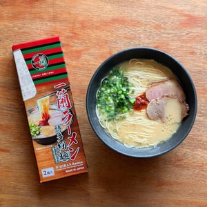Japanese Ramen Hakata-Style Tonkotsu Flavor with Thin Noodles , Including Spicy Red Seasoning ,2 Servings, 9.1 oz