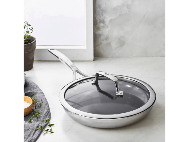 ドイツ製ツヴィリング 10インチ コーティングなし ステンレス