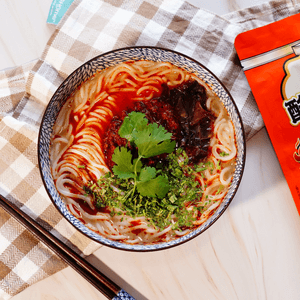 满小饱 酸辣肉酱风味米线 238g【爆款新品上市】【徐州开心米线】【酸辣开胃】【亚米独家】【包装随机】