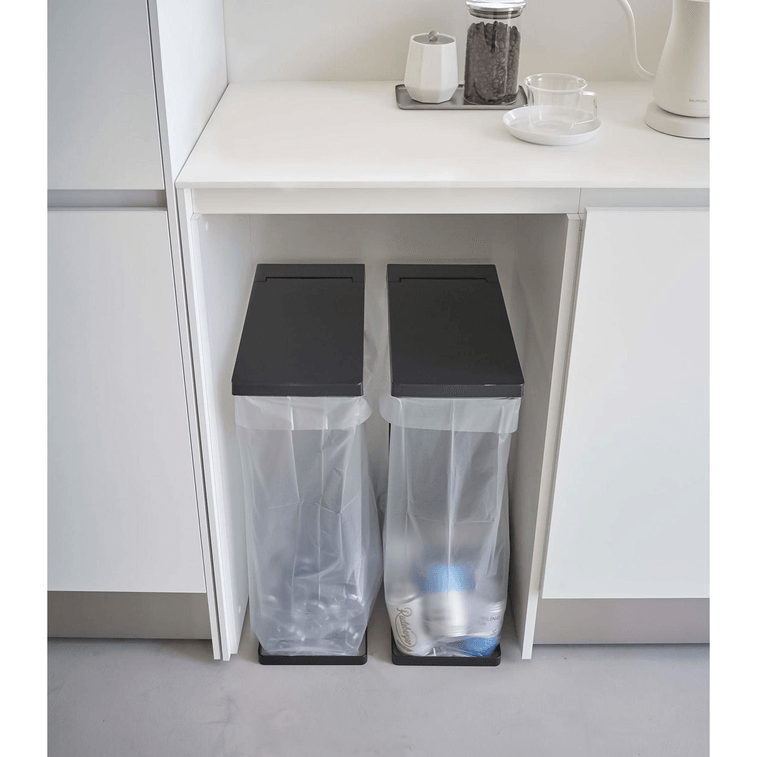 Japanese Yamazaki Home 附蓋垃圾袋架 - 鋼黑 1件 4