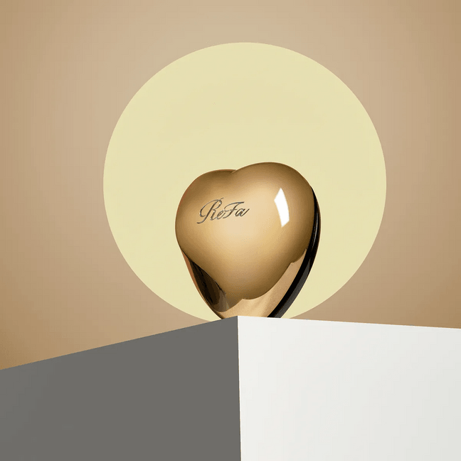 日本REFA黎珐 爱心形梳 #香槟金 一梳到底 防静电 不伤发不拉扯 柔顺蓬松 随身便捷 节日礼物