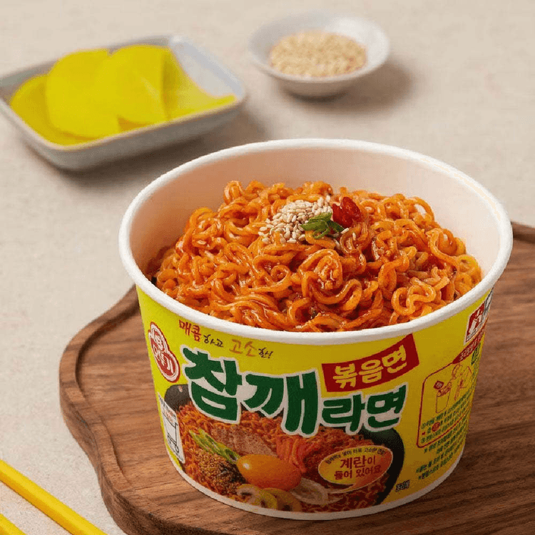 Ottogi Sesame Fried Cup Noodle Soup 110g - Yami.com