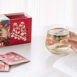 茶颜悦色 【开学季特惠】 硕果累累4.0(果味调香茶)/祝君好 7枚入17.5g柚子乌龙2.5g*4,青梅乌龙2.5g*3【新品上市】