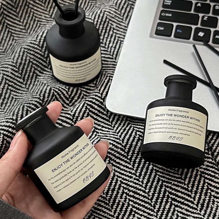 禾美之家 室内扩香无火香薰 100ml大容量 #檀香夜曲【性张力木质香】 高颜值家居香薰香氛【新年节日情人节生日好礼】含香薰棒 持久清香 家用卫生间酒店卧室香氛 空气清新剂 4