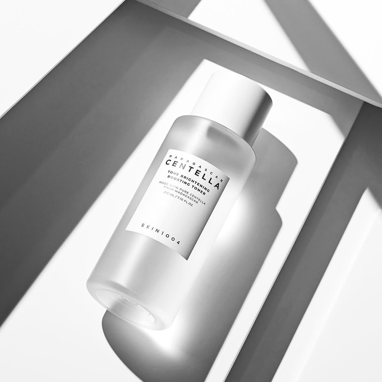 Madagascar Centella Tone Brightening Boosting Toner, 7.1 fl oz 3