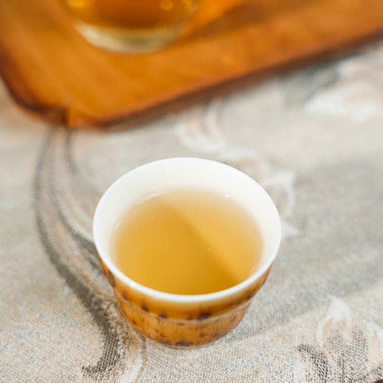 小師姐評茶 蜜韻回甘老樅鐵觀音 安溪高山核心產區烏龍茶茶葉 傳統製茶工藝 蜜香蘭花香 滋味鮮爽 香氣濃鬱飽滿 回甘迅速持久 42克 (7克x6) 6