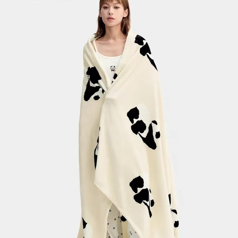 【中國直郵】 THEBEAST野獸派 野獸派 THE BEAST野獸派 熊貓嘭嘭 法蘭絨暖香毯子 空調毯午睡蓋毯 家居沙發毯 150×200cm 4