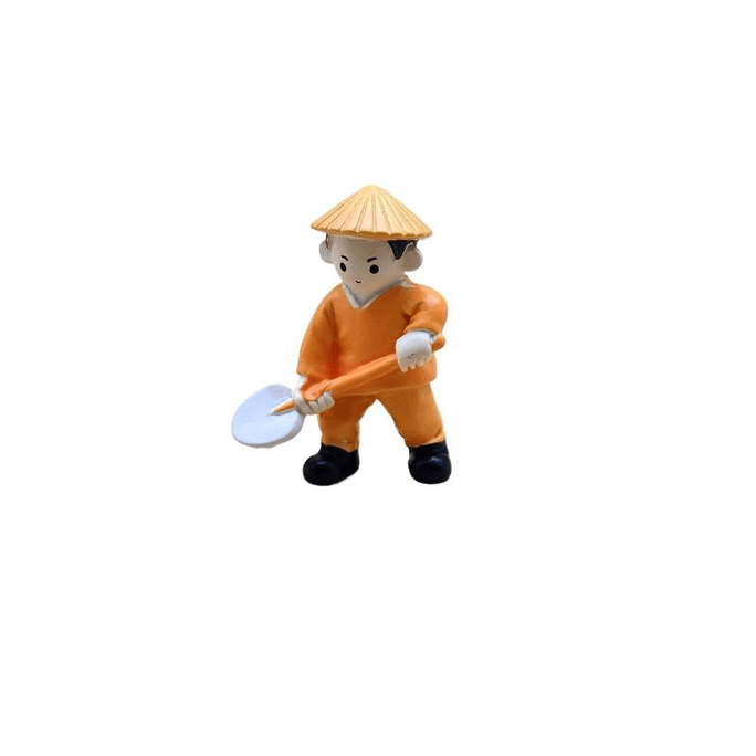Micro Landscape Rural Farm Simulation Small Animal Desktop Landscape Decoration Shovel Farmer 3.1 * 4.1cm