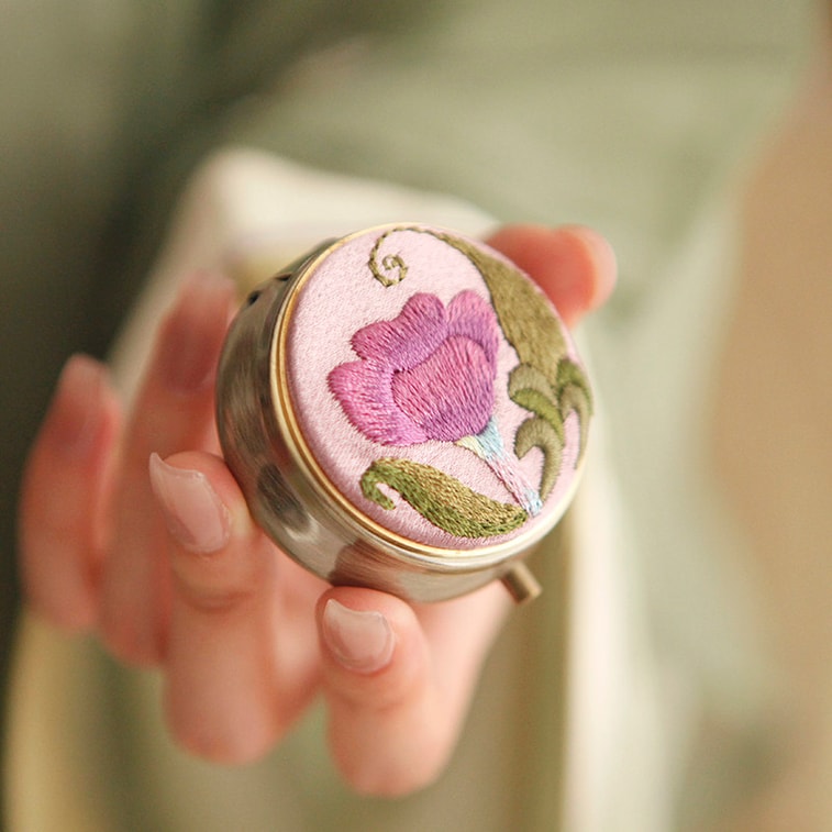 A Fragrant Treat in Your Pocket {Perilla-Infused Water} Perilla Flower Scent | A unique, refreshing, niche, and natural solid perfume | 10g 3