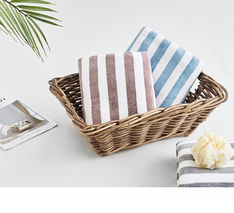 Serviette en flanelle Sanli à rayures larges - Rose 1 pièce 35*70cm Fibre ultrafine plus douce et absorbante que le coton, ne perd pas ses poils [Toucher doux et velouté, polyvalent et esthétique, absorption et séchage rapides, pour le bain et le visage]