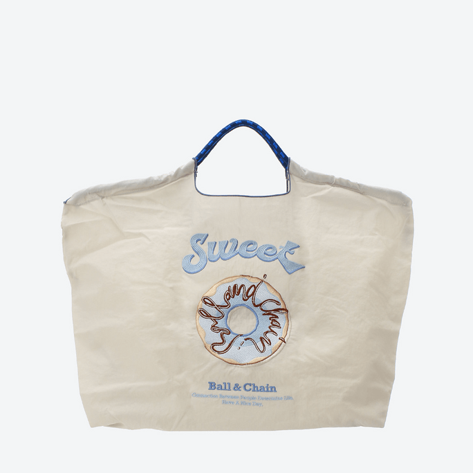 Ball Chain Embroidered Reusable Bag Donut white Large The delivery is the latest model it may be different from the main picture.