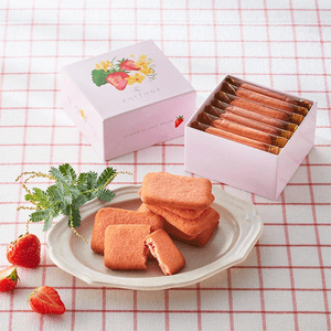 Antenor Strawberry Chocolate Sandwich Cookies (7 pieces)