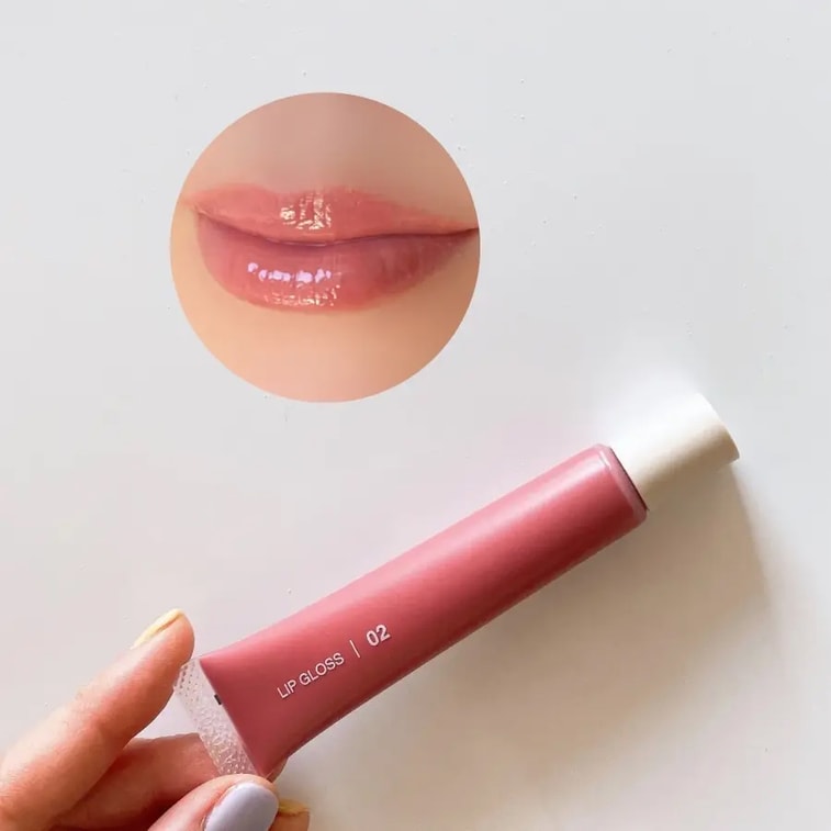 【日本からの直送】MUJI リップグロス、02 ヌードピンク、10.5g（日本製ブランド） - なめらかな塗り心地、色持ちが良く、乾燥せず、保湿効果があります。 5