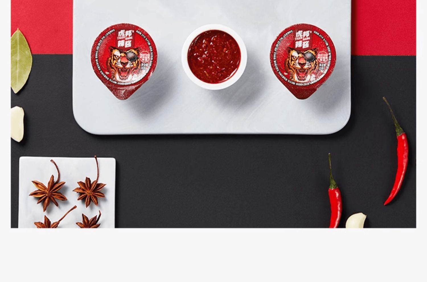 【中国直邮】 虎邦 虎皮蒜蓉辣酱小罐拌面下饭辣椒酱蘸料30g*6杯