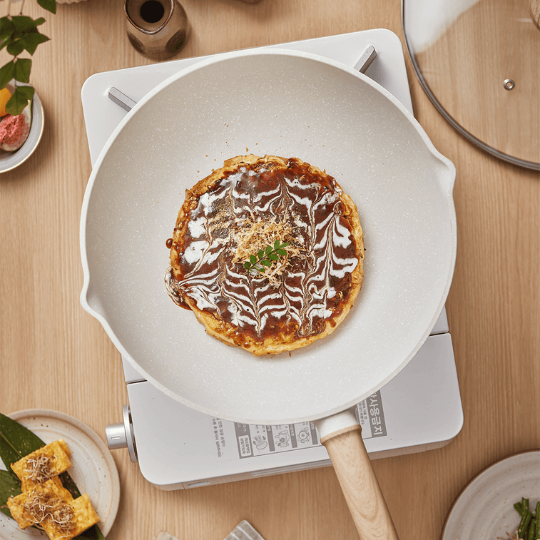 Non-stick Pan Household Frying Pan 32 cm 4