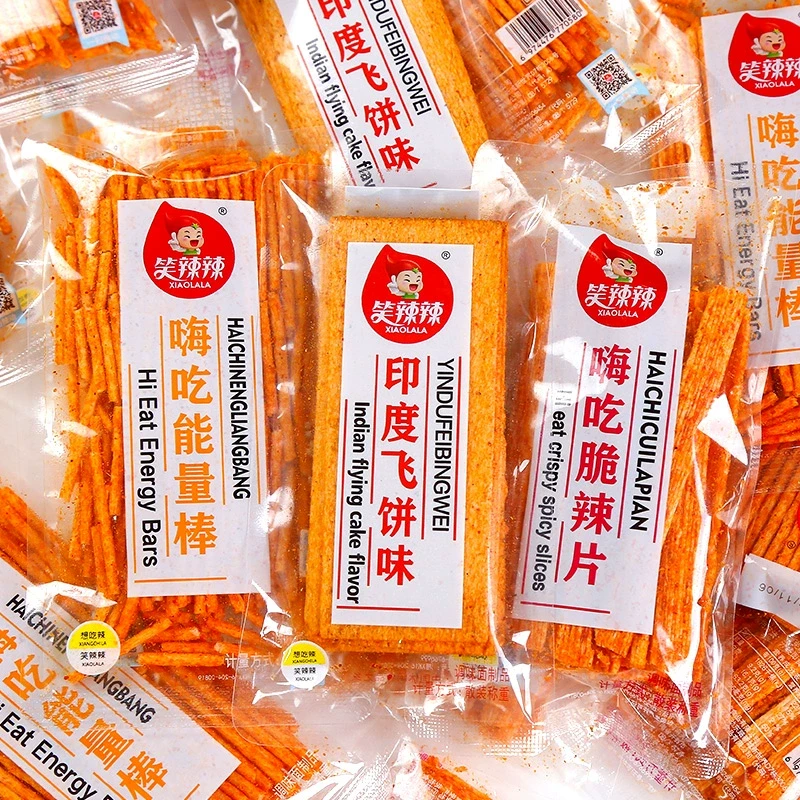 【中國直郵】 笑辣辣 嗨吃能量棒辣條懷舊小點心小吃老式大辣片休閒食品 30g*1包
