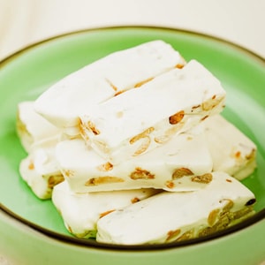 Milk Cranberry Flavor Nougat Candy , 7.41 oz【The Year of The Horse】