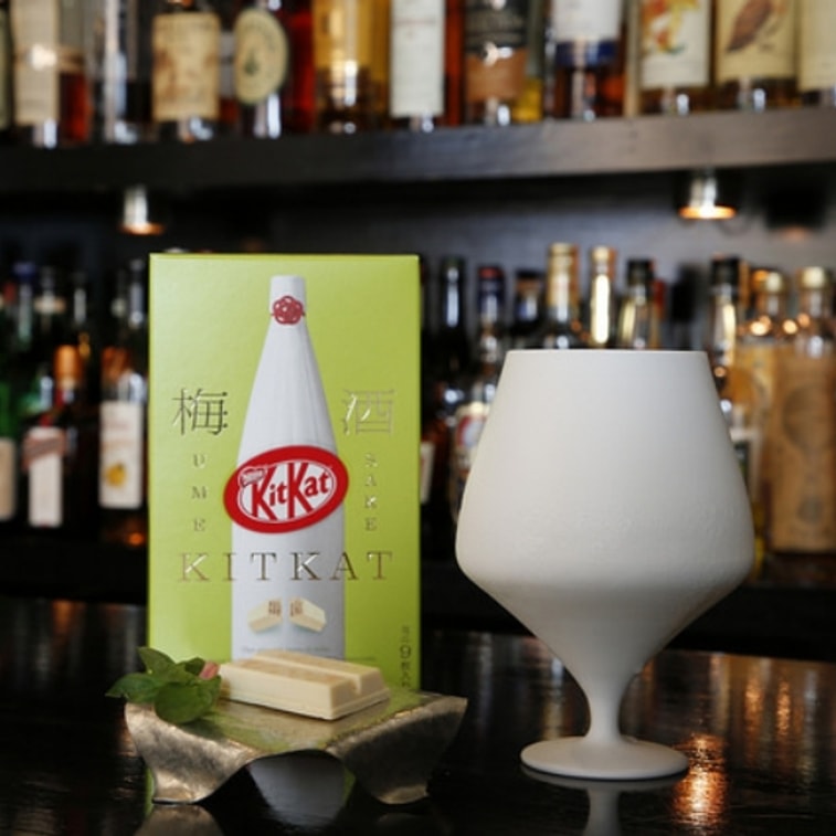 KIT KAT UMESYU  White Chocolate 9pc 4