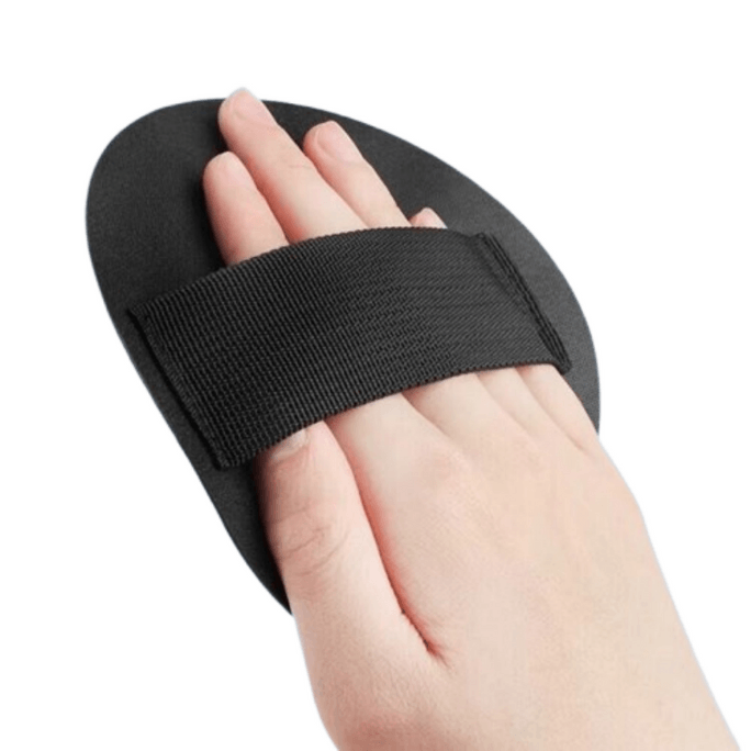 Pain-Free Effortless Scrubbing Round Back Scrubber Gentle on Skin #Black 1 Piece